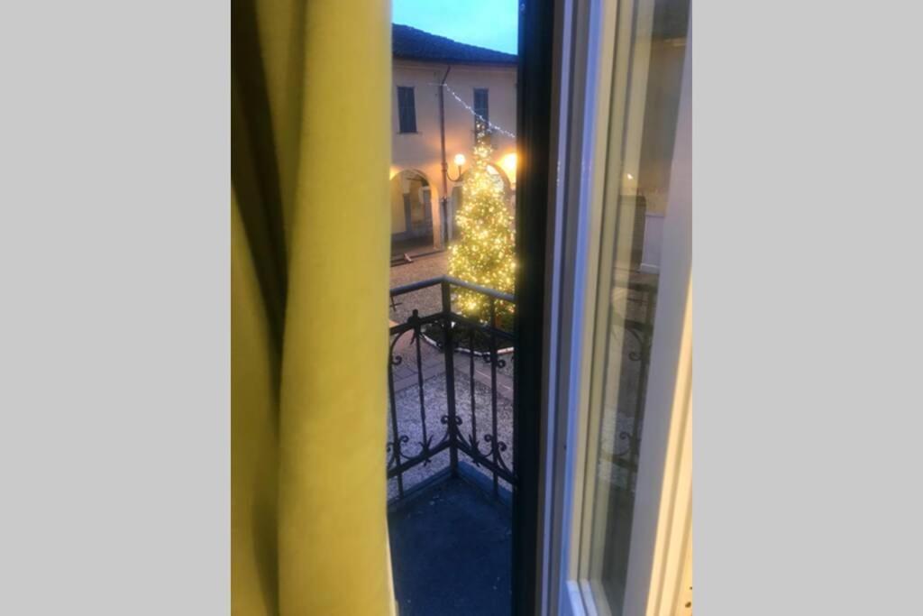 Green Appartamenti I Portici Nel Centro Storico Melzo Exteriör bild
