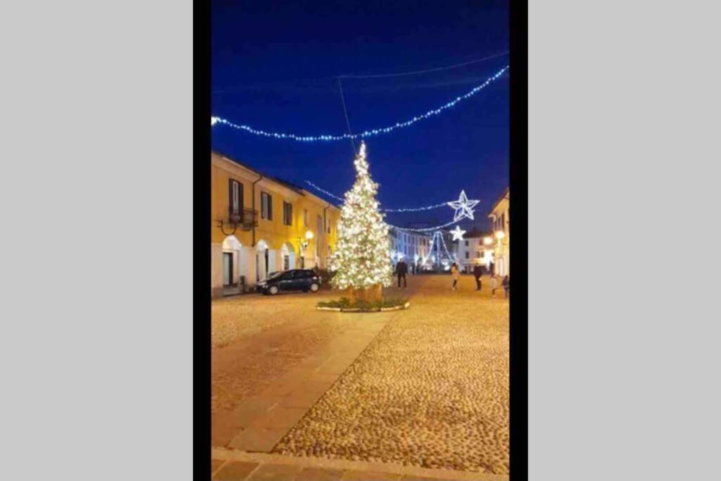 Green Appartamenti I Portici Nel Centro Storico Melzo Exteriör bild